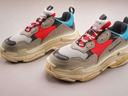 YESKICKS Balenciaga Triple S Clear Sole Sneaker Replica