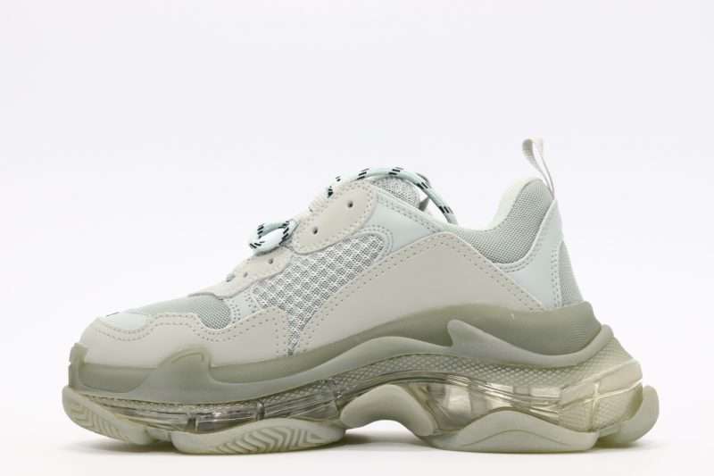 YESKICKS Balenciaga Triple S Clear Sole Sneaker Replica - Image 4