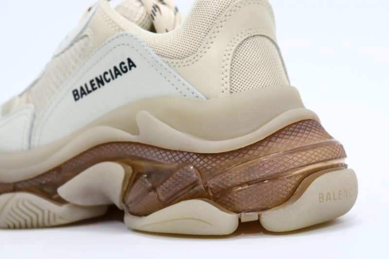 YESKICKS Balenciaga Triple S Clear Sole Sneaker Replica - Image 11