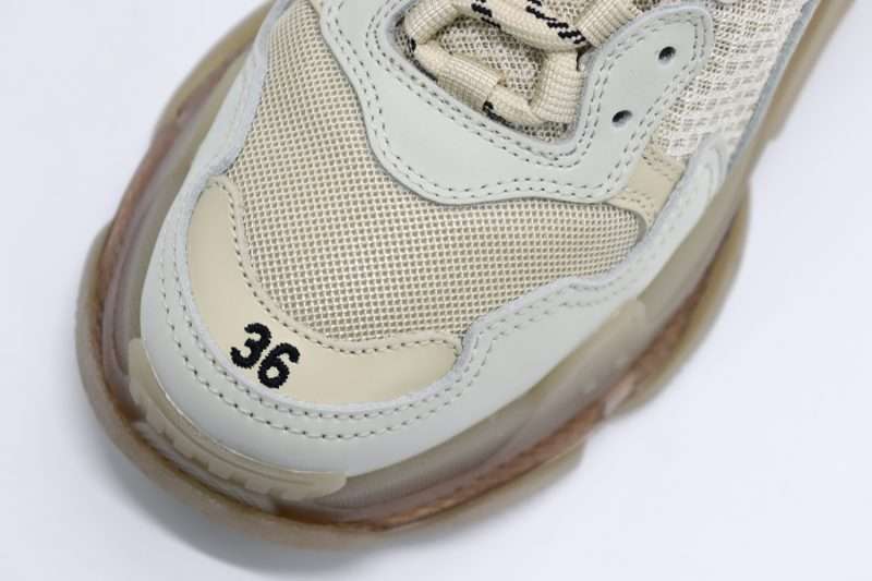 YESKICKS Balenciaga Triple S Clear Sole Sneaker Replica - Image 7
