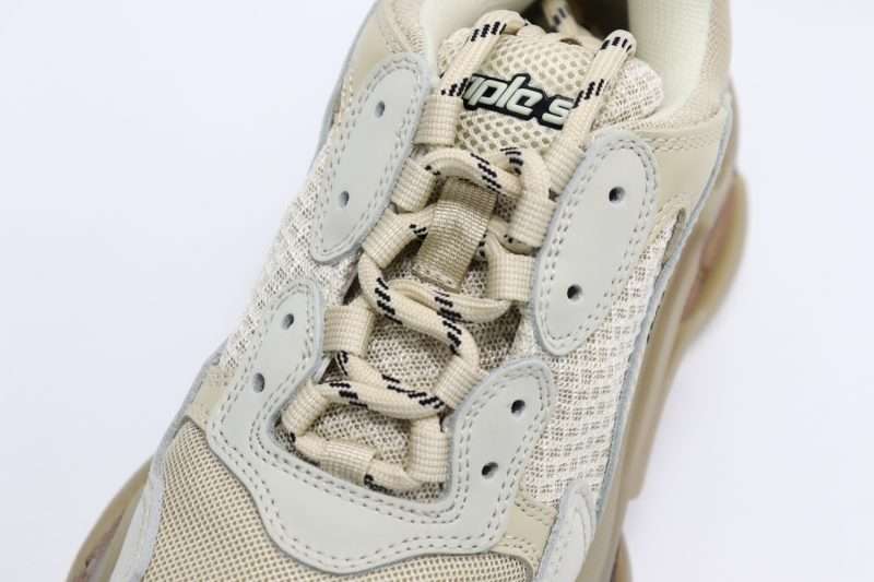 YESKICKS Balenciaga Triple S Clear Sole Sneaker Replica - Image 8