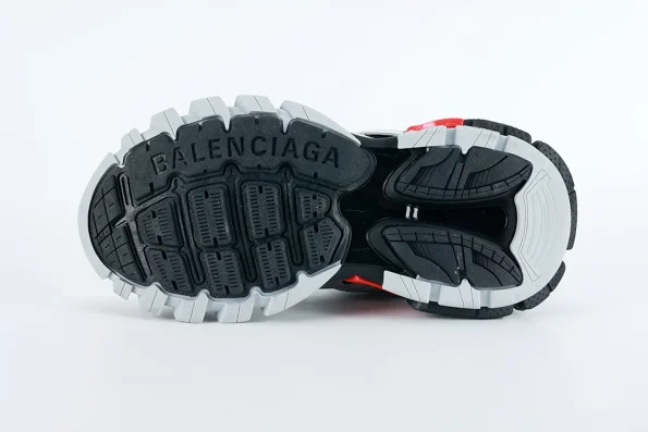 YESKICKS Balenciaga Track Sneaker Replica - Image 3