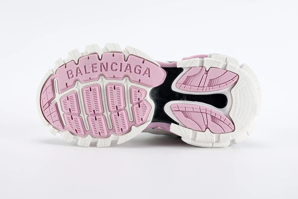 YESKICKS Balenciaga Track Sneaker Replica - Image 3