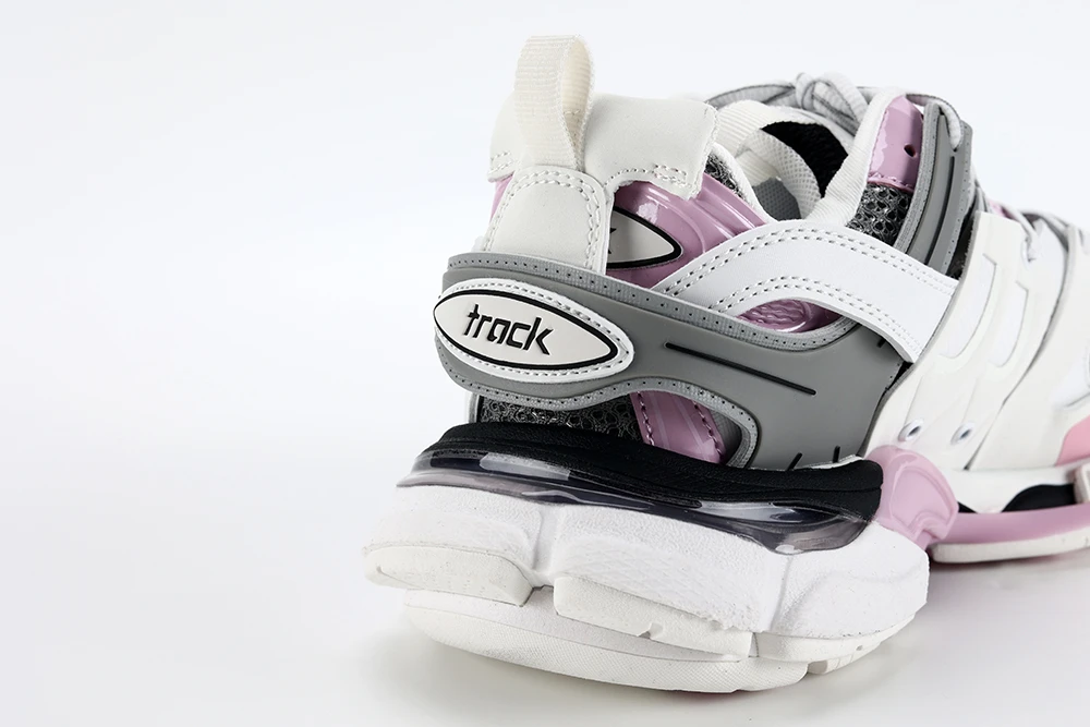 YESKICKS Balenciaga Track Sneaker Replica - Image 6