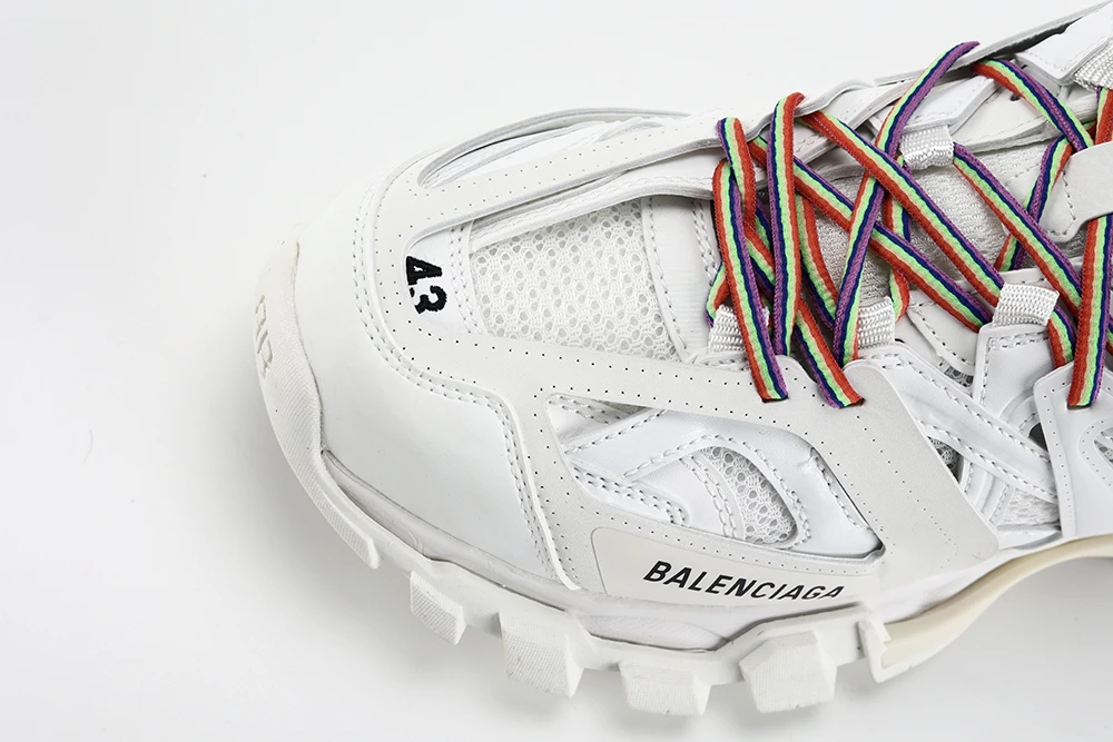 YESKICKS Balenciaga Track Sneaker Replica - Image 5
