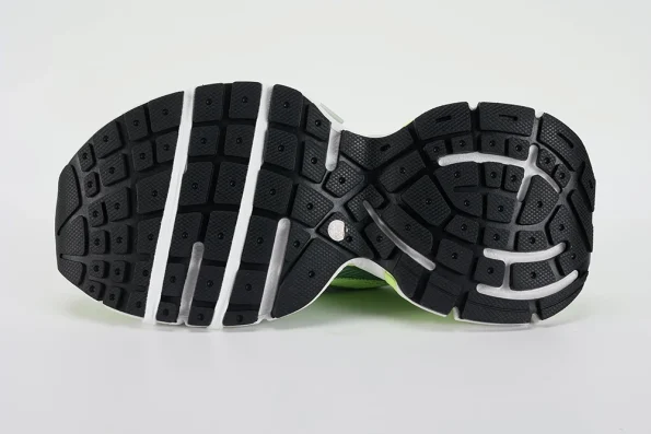 YESKICKS Balenciaga 3XL Sneaker Replica - Image 3