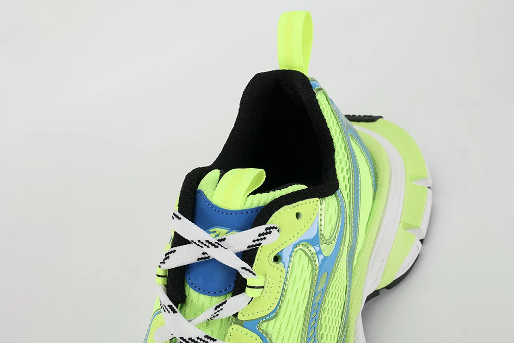 YESKICKS Balenciaga 3XL Sneaker Replica - Image 8