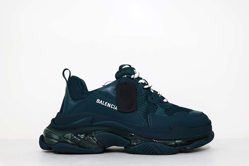 YESKICKS Balenciaga Triple S Clear Sole Sneaker Replica - Image 2