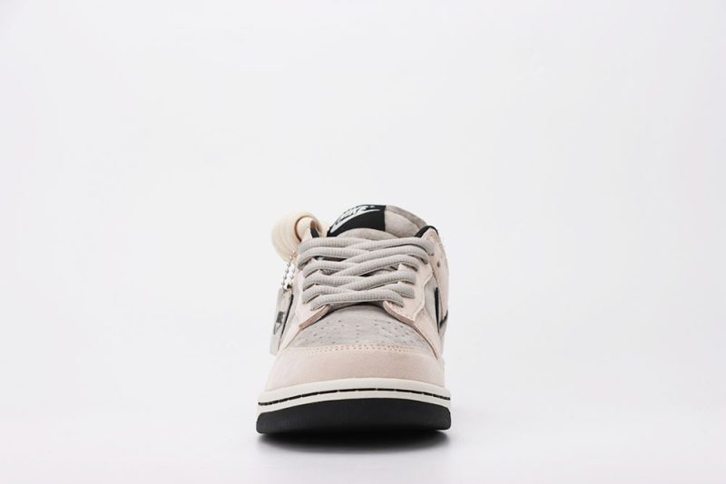 Otomo Katsuhiro x Nike SB Dunk Low Steamboy OST White Black LF0039-006 - Image 5