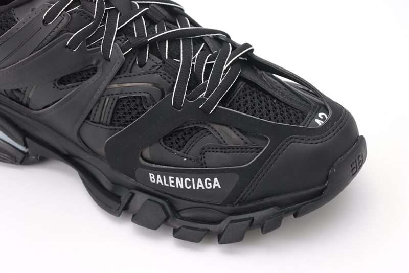 YESKICKS Balenciaga Track LED Sneaker Replica - Image 7