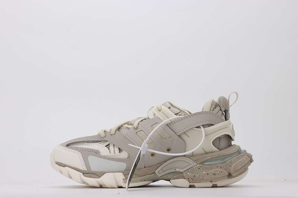 YESKICKS Balenciaga Track Sneaker Replica - Image 3