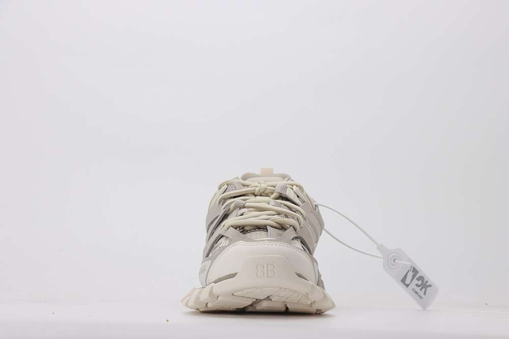 YESKICKS Balenciaga Track Sneaker Replica - Image 5