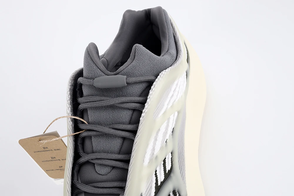 YESKICKS Adidas Yeezy 700 V3 Fade Salt Replica ID1674 - Image 8