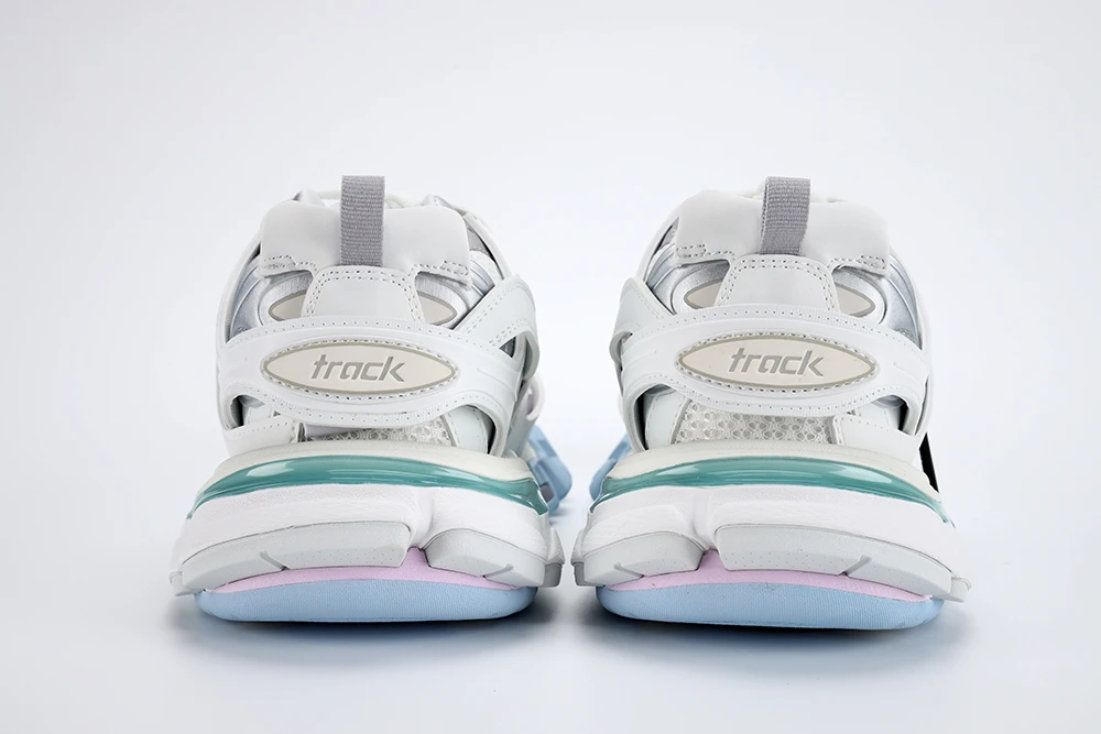 YESKICKS Balenciaga Track Sneaker Replica - Image 8