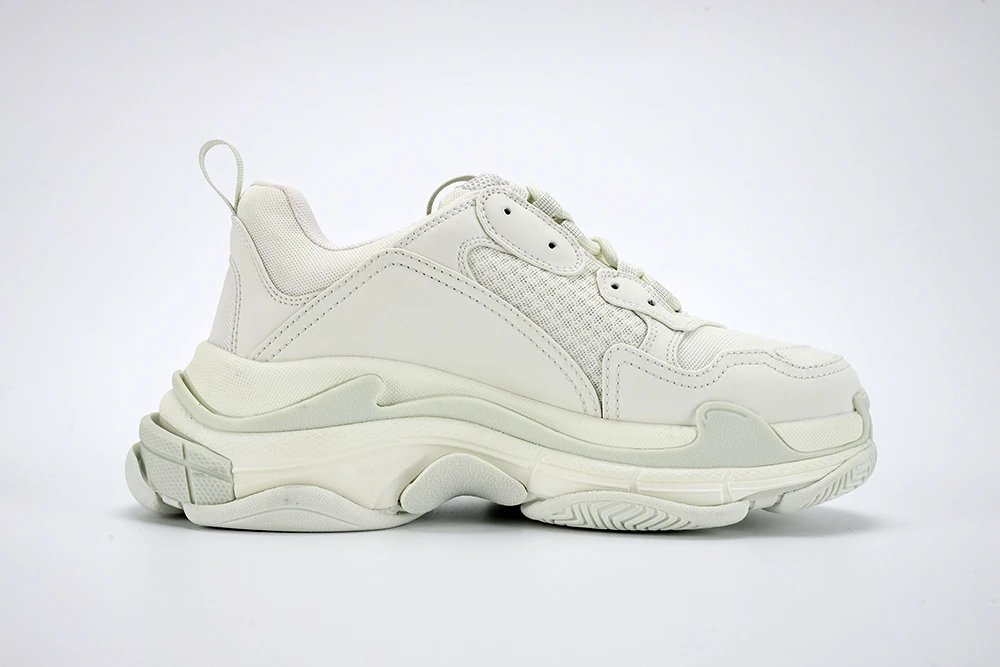 YESKICKS Balenciaga Triple S Clear Sole Sneaker Replica - Image 4