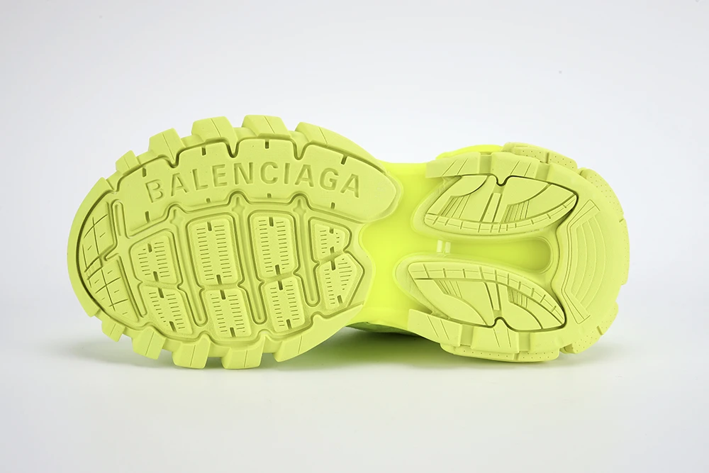 YESKICKS Balenciaga Track Sneaker Replica - Image 3