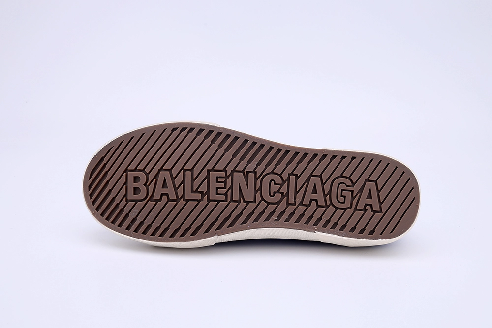 YESKICKS Balenciaga Paris Low Sneaker Replica - Image 3