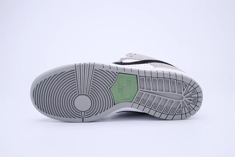 Nike SB Dunk Low Chlorophyll Replica BQ6817-011 - Image 3