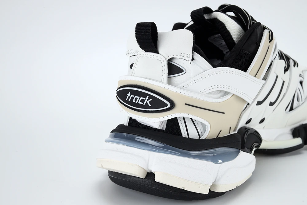 YESKICKS Balenciaga Track Sneaker Replica - Image 6