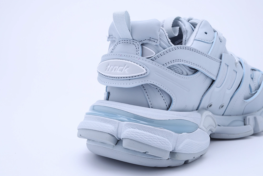 YESKICKS Balenciaga Track Sneaker Replica - Image 6