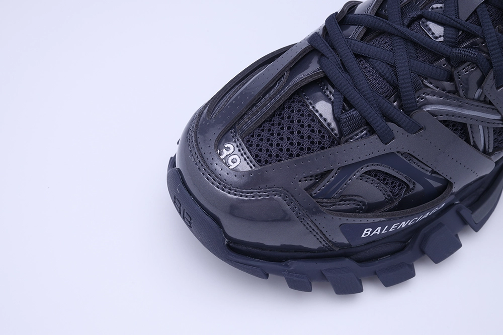 YESKICKS Balenciaga Track Sneaker Replica - Image 7