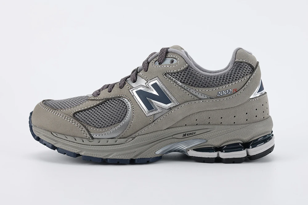 YESKICKS New Balance 2002R Light Grey Reps ML2002RA - Image 2