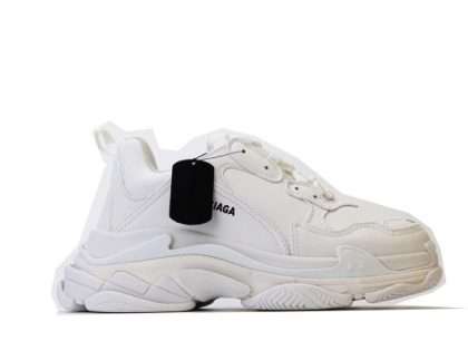 YESKICKS Balenciaga Triple S Clear Sole Sneaker Replica
