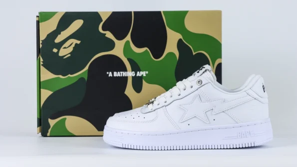 YESKICKS A BATHING APE BAPE STA #6 - WHITE Replica - Image 6