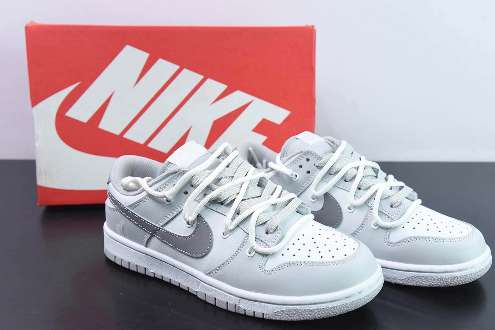 How to Spot Fake Dunk Grey/White Sneakers in 1 Minutes